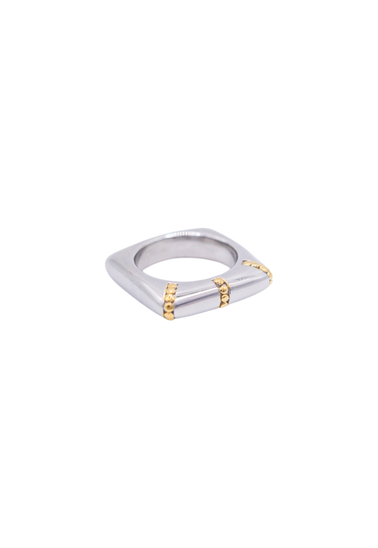 Anillo Refined