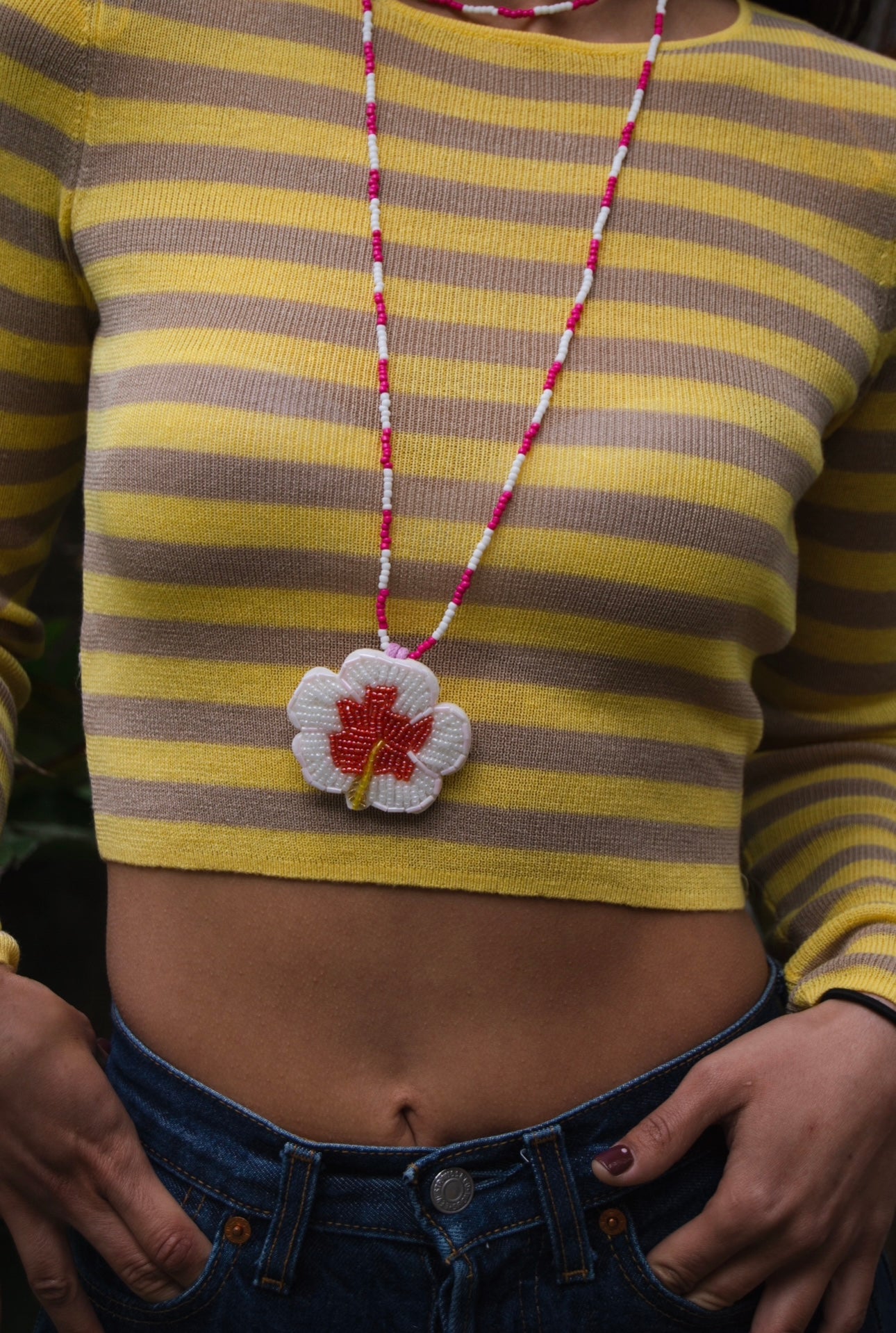 Collar Aloha blanco y rosa